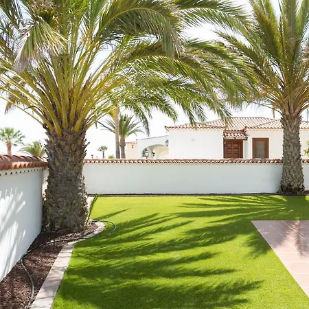Villa Casa Ali Unique Family With Pool San Miguel de Abona